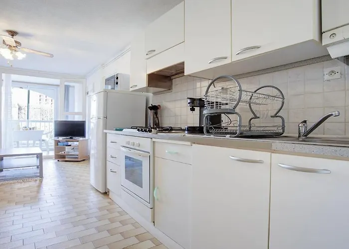 Le Cosmos - 15c - Spacieux- 4 Pers Apartament Agde